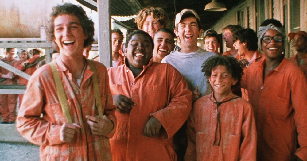 Disney+ réinvente 'Holes' avec une héroïne : Le roman culte s'offre une nouvelle adaptation